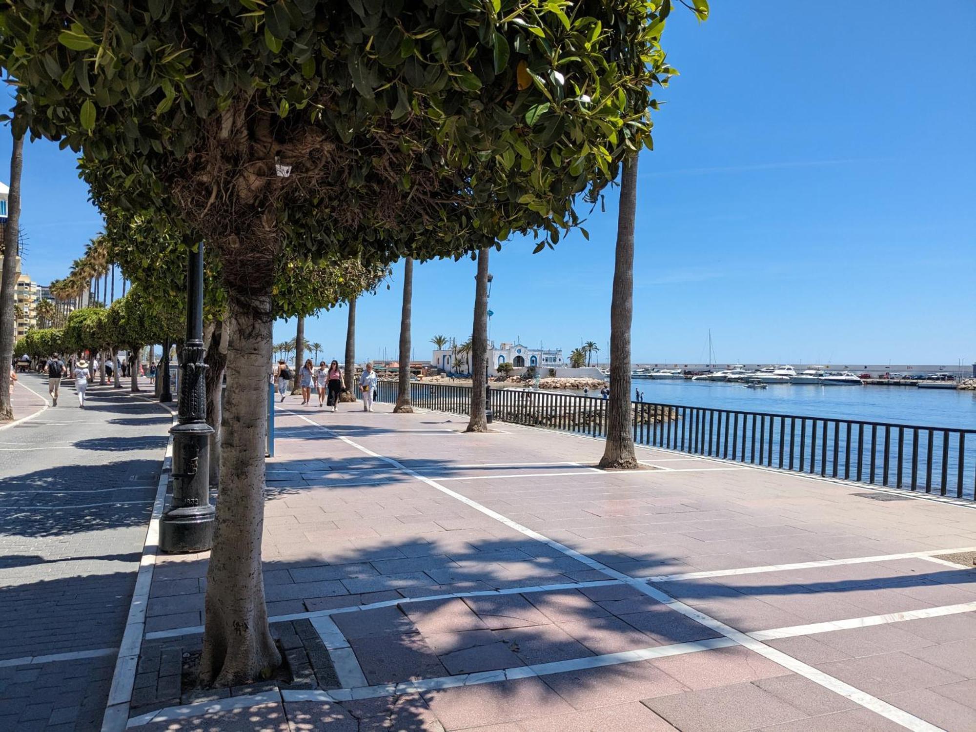 Apartamentos Con Vistas Y Terraza En Marbella Bagian luar foto