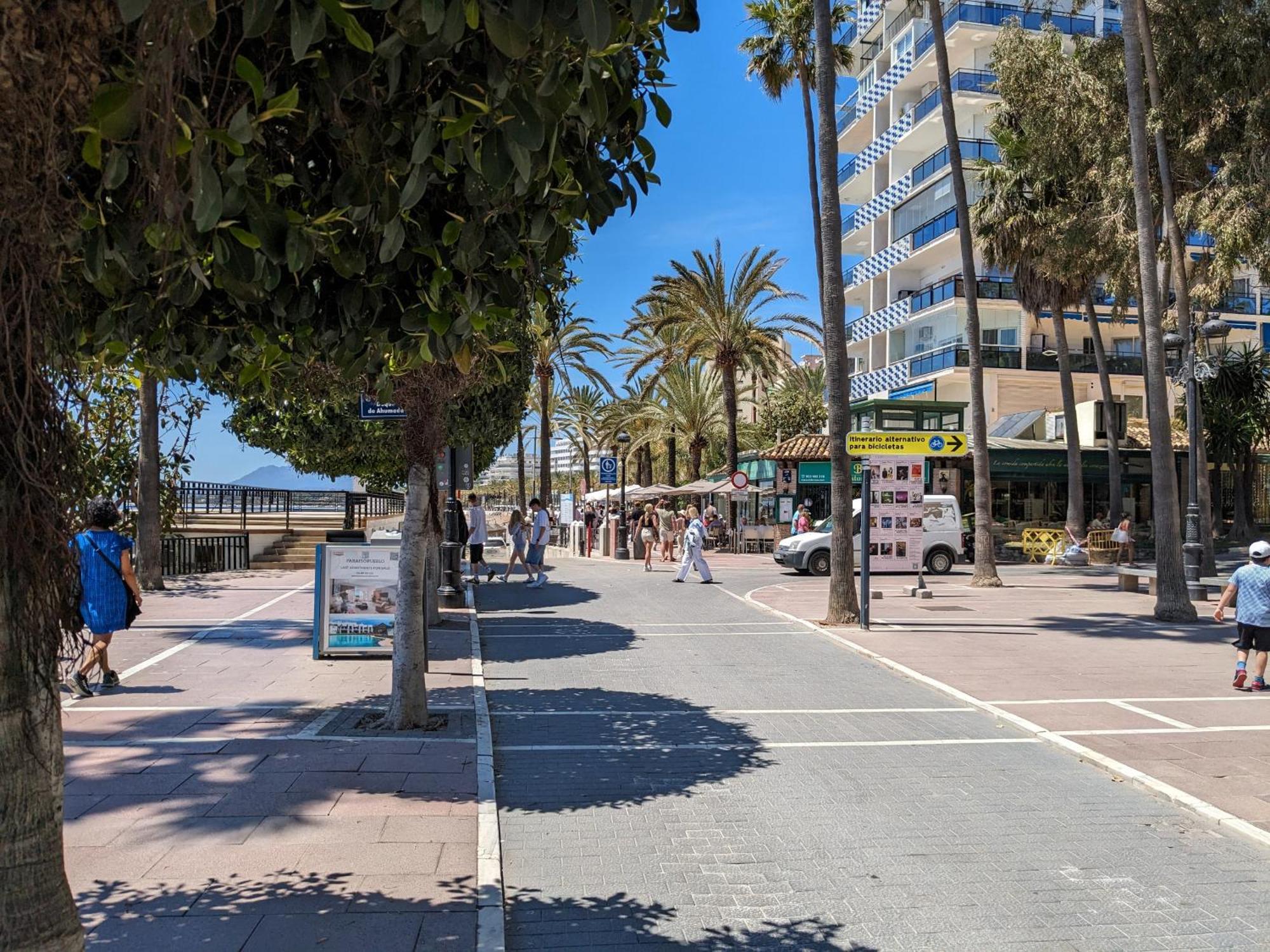 Apartamentos Con Vistas Y Terraza En Marbella Bagian luar foto
