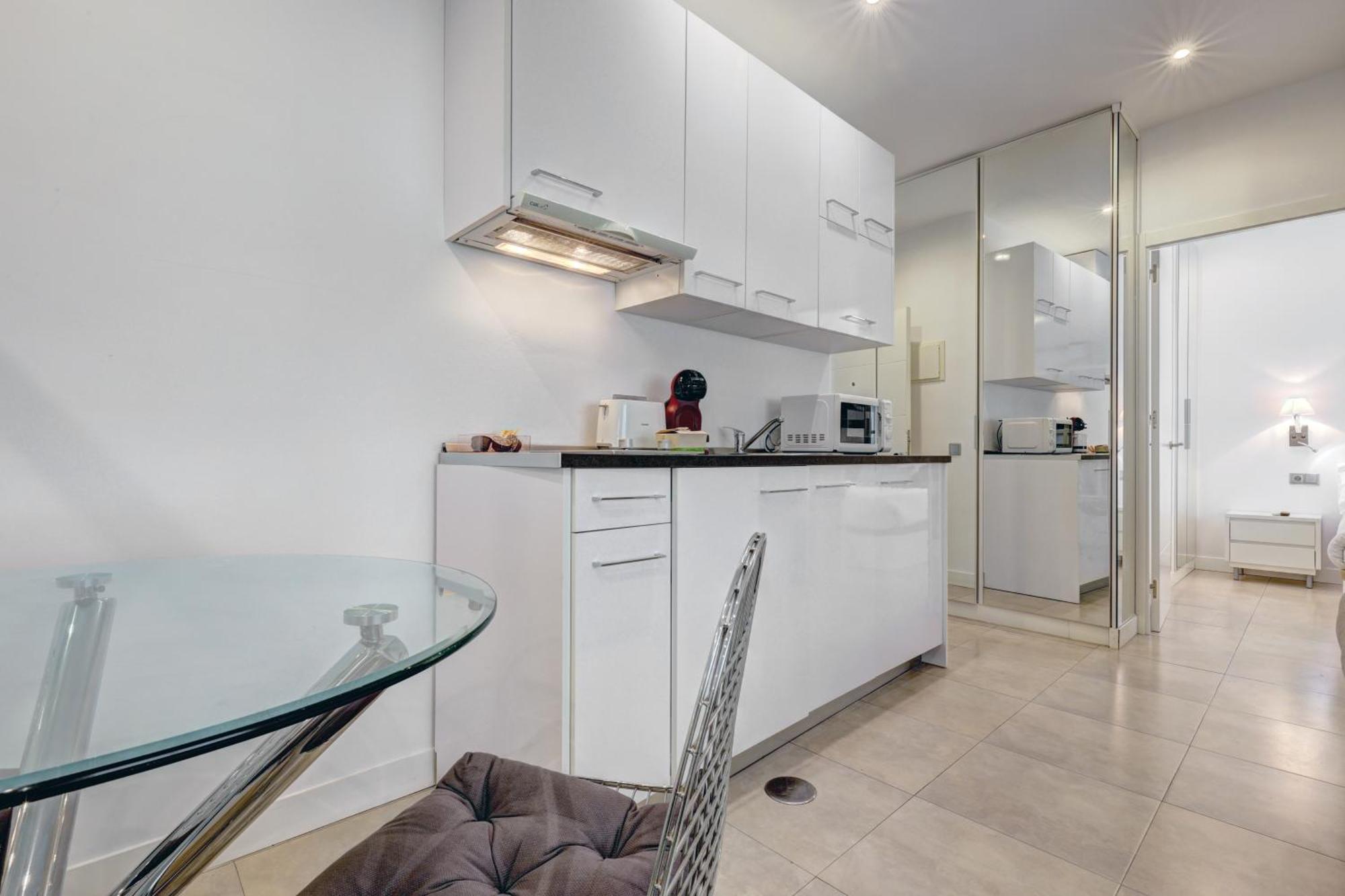 Apartamentos Con Vistas Y Terraza En Marbella Bagian luar foto