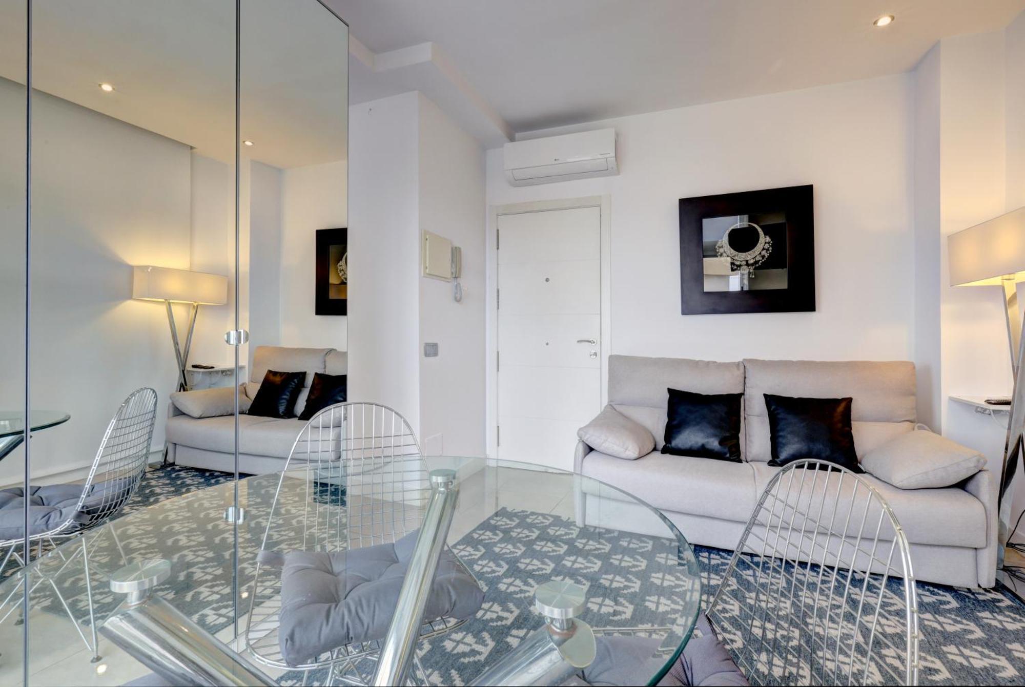 Apartamentos Con Vistas Y Terraza En Marbella Bagian luar foto